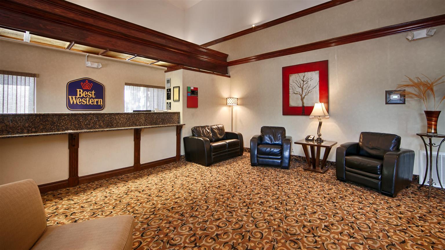 Surestay Plus By Best Western Edmond Ngoại thất bức ảnh