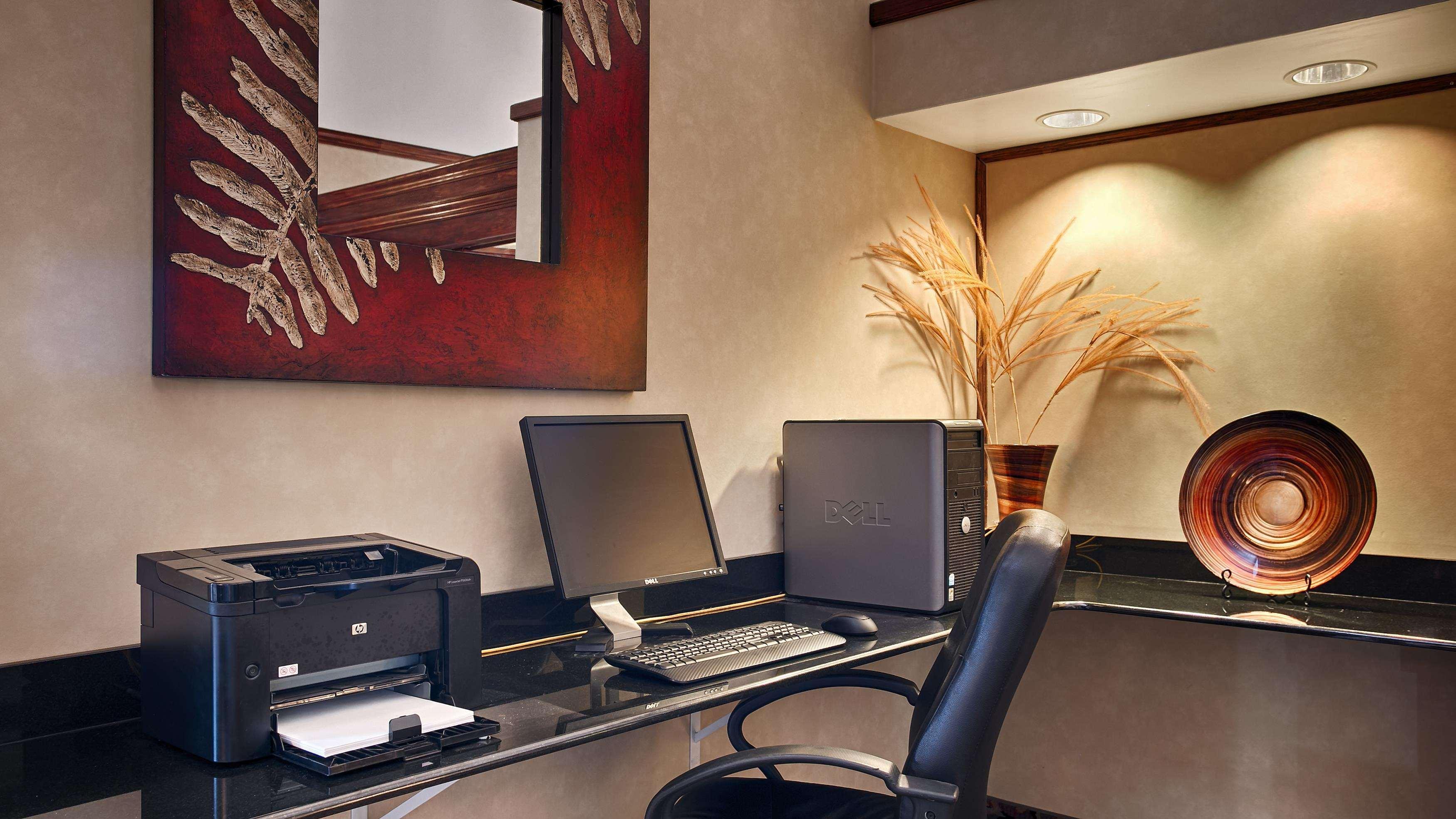 Surestay Plus By Best Western Edmond Ngoại thất bức ảnh