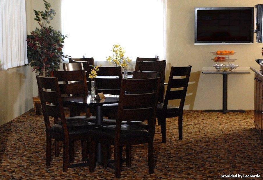 Surestay Plus By Best Western Edmond Phòng bức ảnh