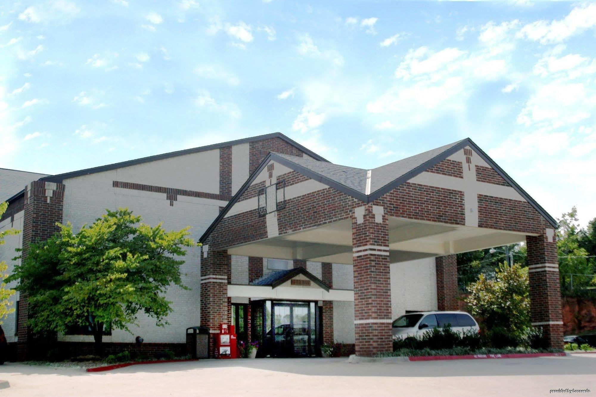 Surestay Plus By Best Western Edmond Ngoại thất bức ảnh